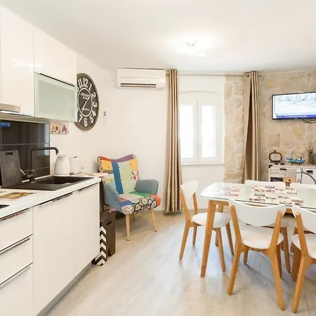 Vijoleta In Centre Apartamento